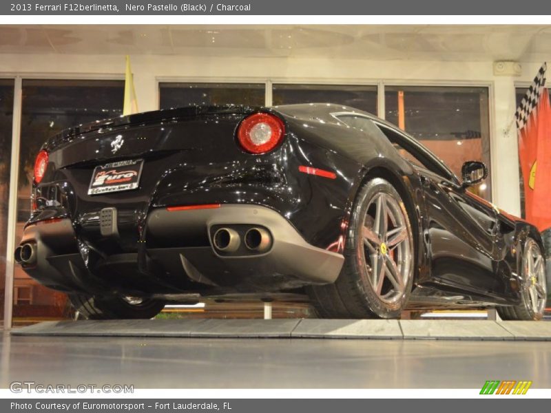 Nero Pastello (Black) / Charcoal 2013 Ferrari F12berlinetta