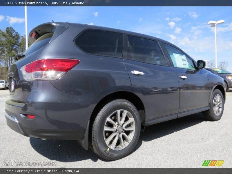 Dark Slate / Almond 2014 Nissan Pathfinder S