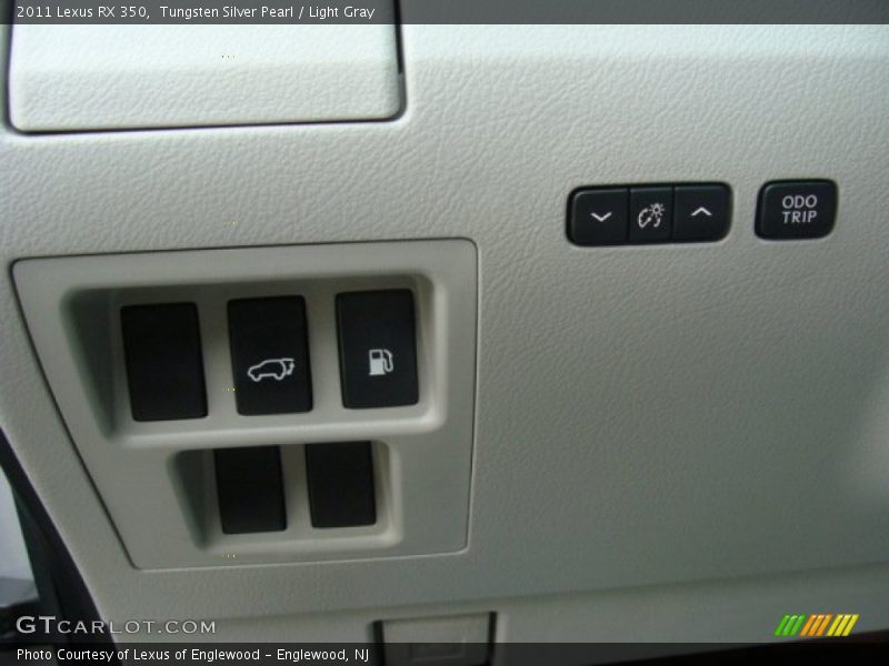 Tungsten Silver Pearl / Light Gray 2011 Lexus RX 350