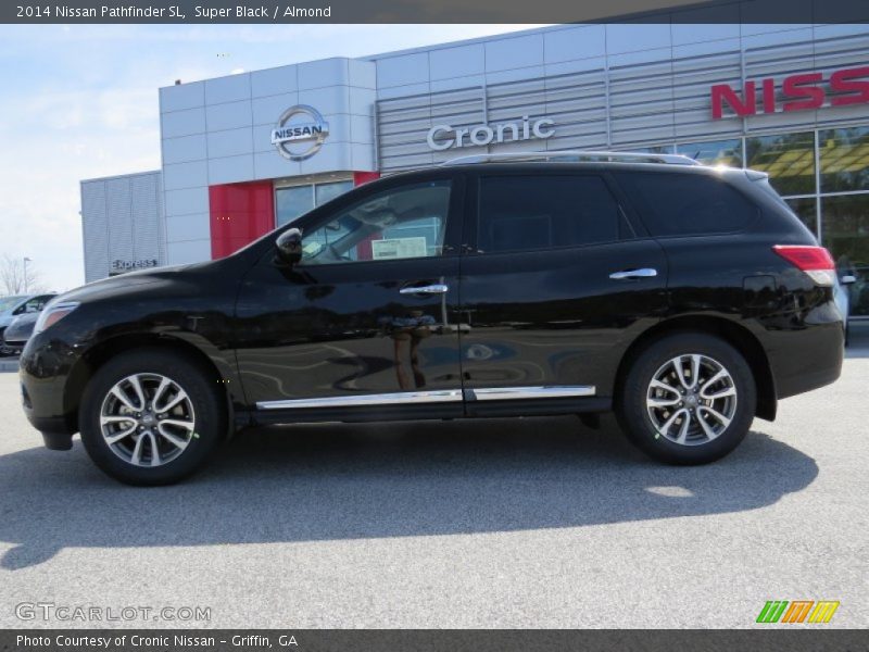 Super Black / Almond 2014 Nissan Pathfinder SL