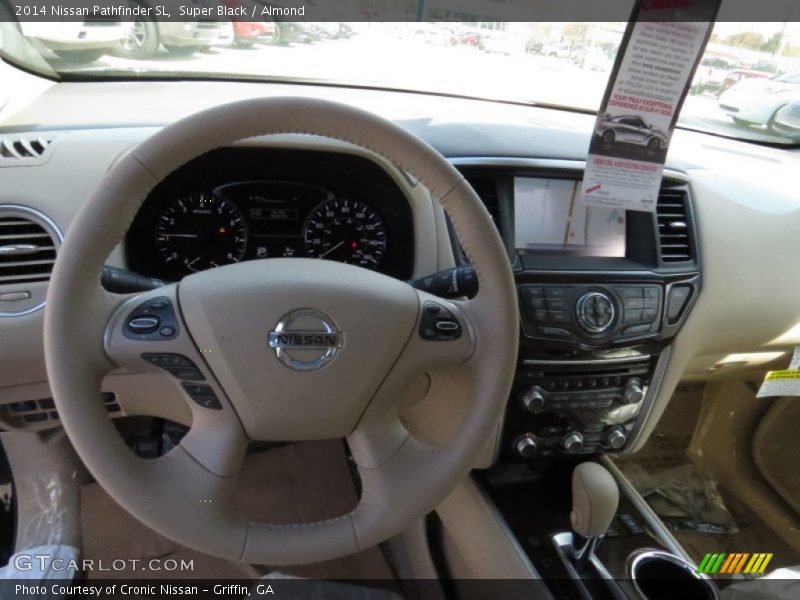 Super Black / Almond 2014 Nissan Pathfinder SL