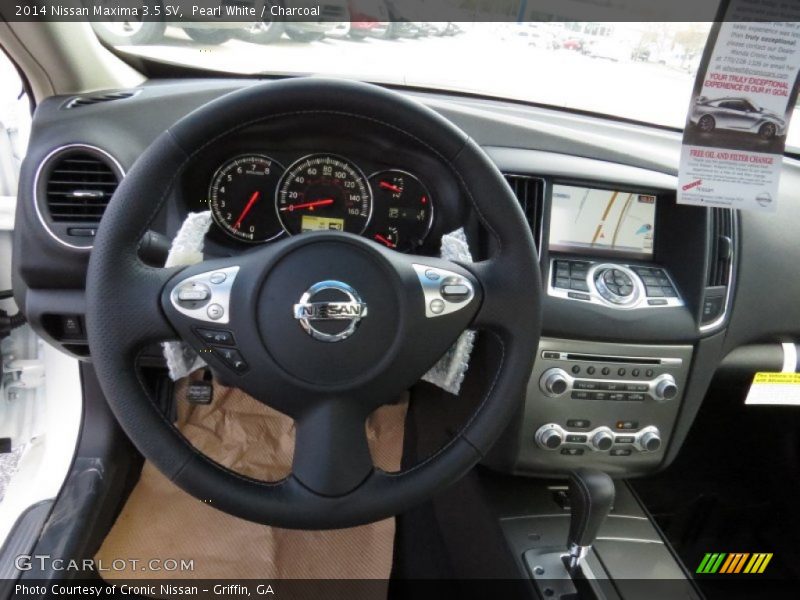 Pearl White / Charcoal 2014 Nissan Maxima 3.5 SV