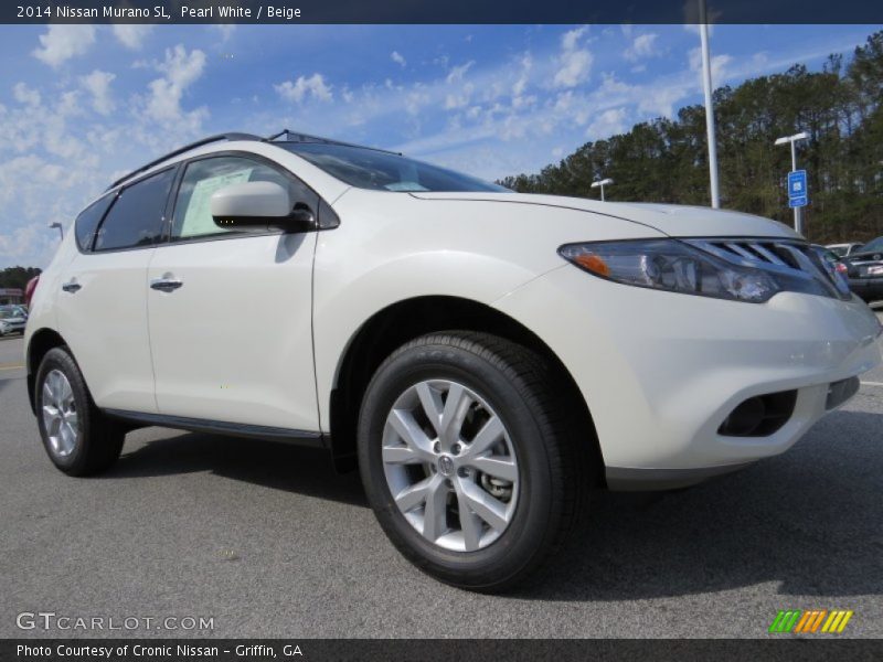 Pearl White / Beige 2014 Nissan Murano SL