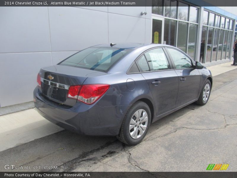 Atlantis Blue Metallic / Jet Black/Medium Titanium 2014 Chevrolet Cruze LS
