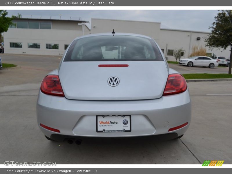 Reflex Silver Metallic / Titan Black 2013 Volkswagen Beetle 2.5L
