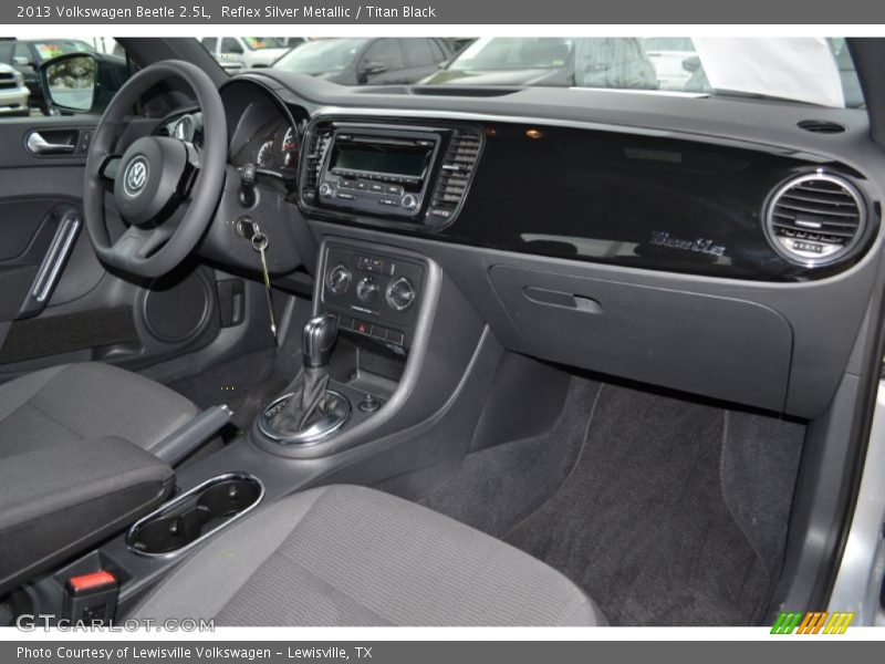 Reflex Silver Metallic / Titan Black 2013 Volkswagen Beetle 2.5L