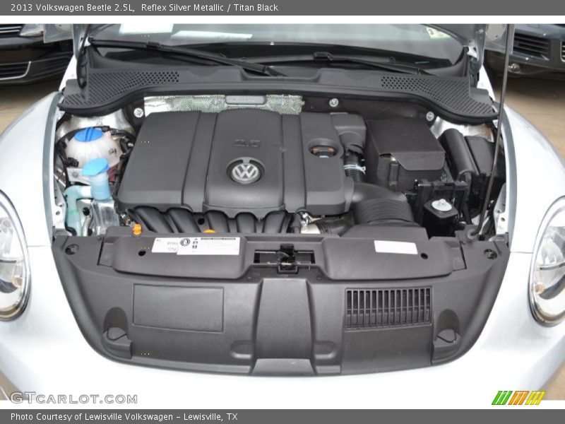Reflex Silver Metallic / Titan Black 2013 Volkswagen Beetle 2.5L