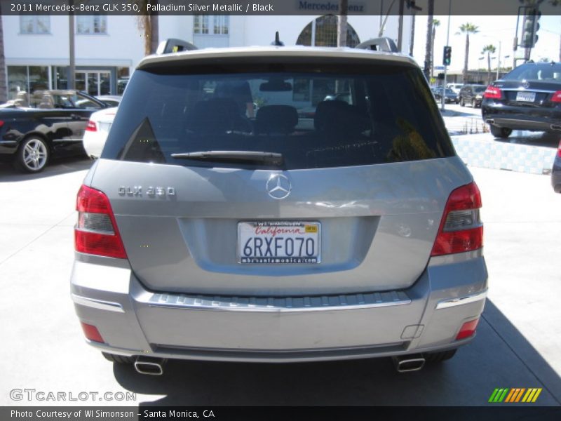 Palladium Silver Metallic / Black 2011 Mercedes-Benz GLK 350