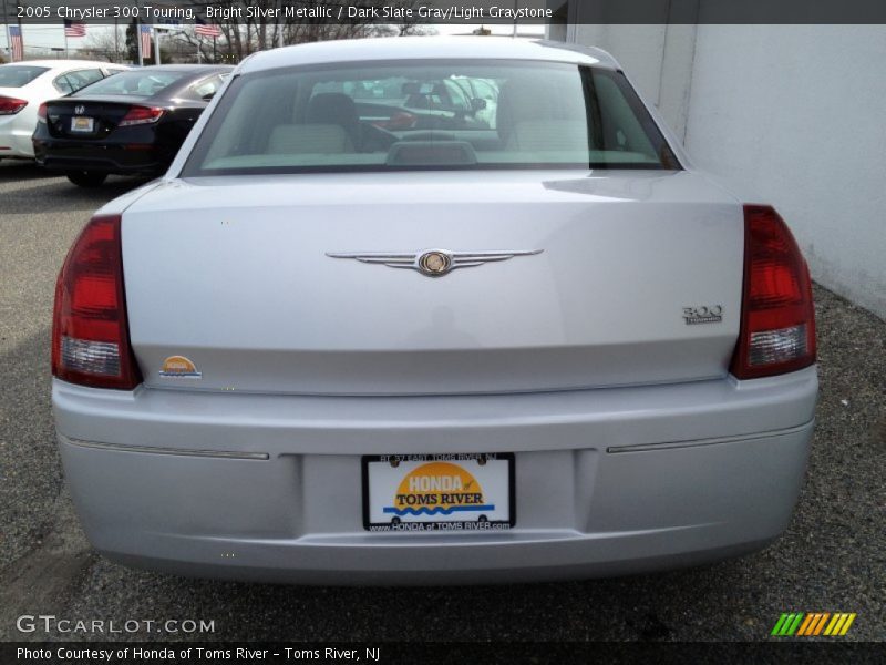 Bright Silver Metallic / Dark Slate Gray/Light Graystone 2005 Chrysler 300 Touring