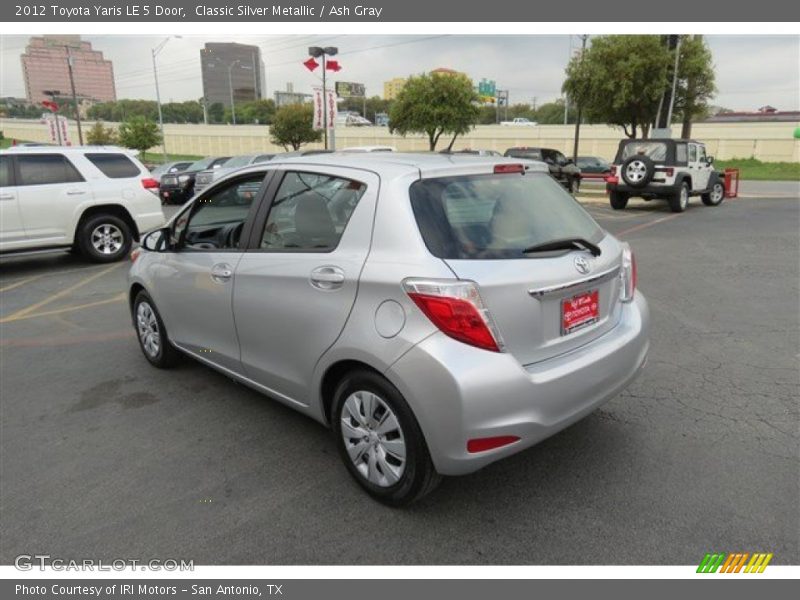 Classic Silver Metallic / Ash Gray 2012 Toyota Yaris LE 5 Door