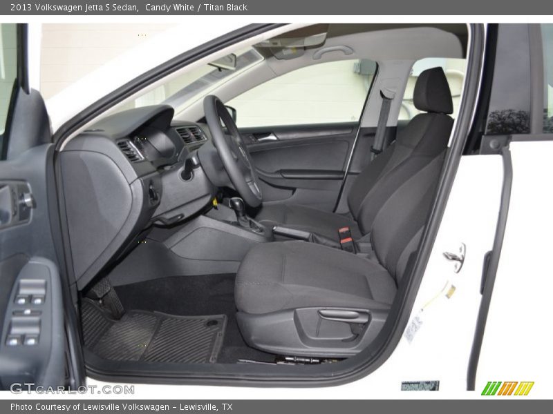 Candy White / Titan Black 2013 Volkswagen Jetta S Sedan