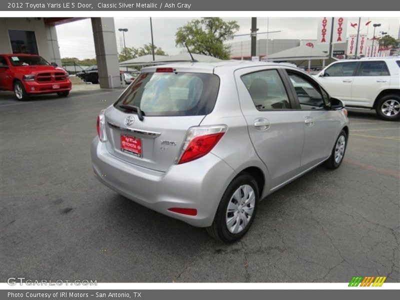 Classic Silver Metallic / Ash Gray 2012 Toyota Yaris LE 5 Door