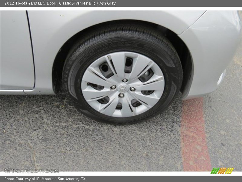 Classic Silver Metallic / Ash Gray 2012 Toyota Yaris LE 5 Door