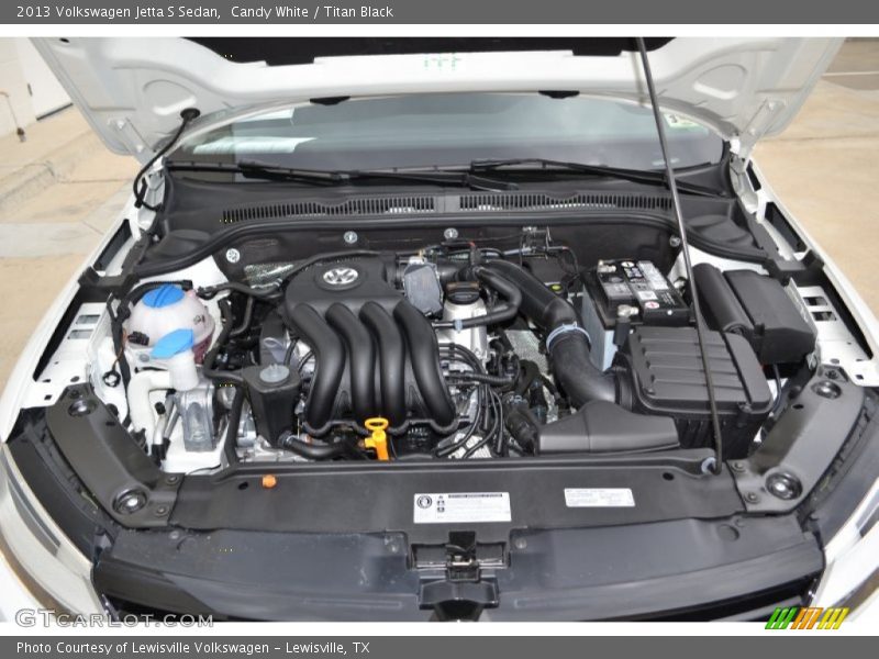 Candy White / Titan Black 2013 Volkswagen Jetta S Sedan