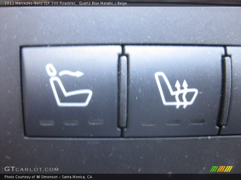 Quartz Blue Metallic / Beige 2011 Mercedes-Benz SLK 300 Roadster