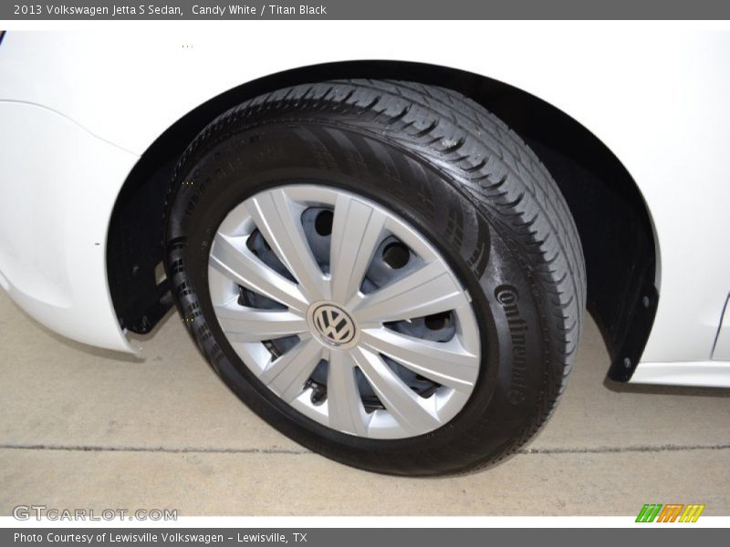 Candy White / Titan Black 2013 Volkswagen Jetta S Sedan