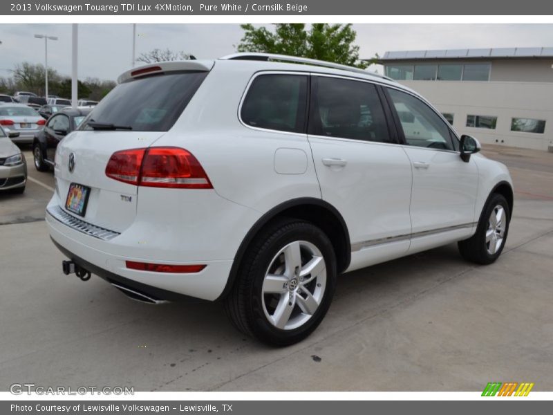 Pure White / Cornsilk Beige 2013 Volkswagen Touareg TDI Lux 4XMotion