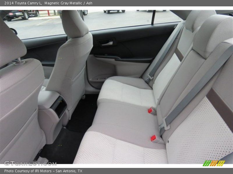 Magnetic Gray Metallic / Ash 2014 Toyota Camry L
