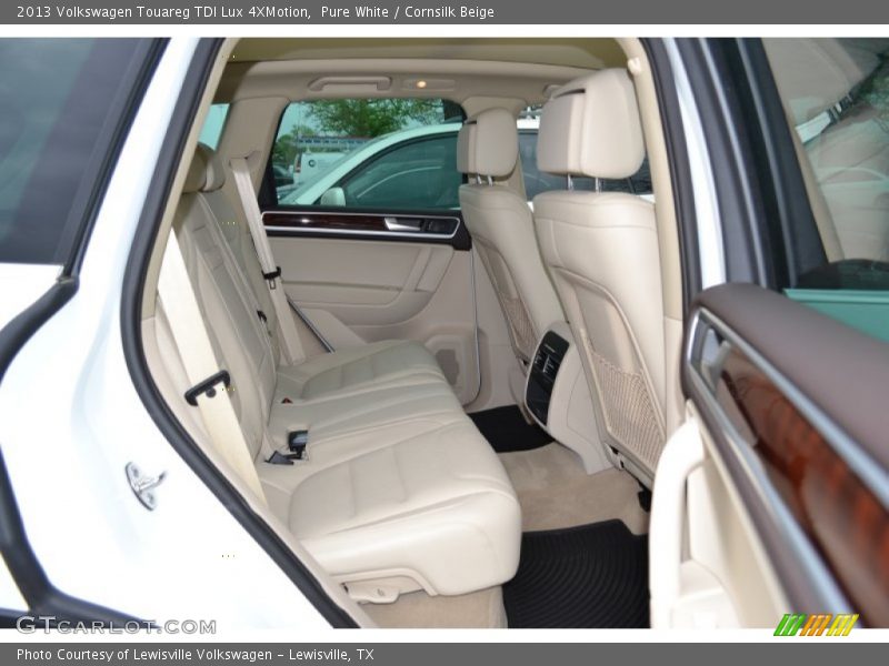 Pure White / Cornsilk Beige 2013 Volkswagen Touareg TDI Lux 4XMotion