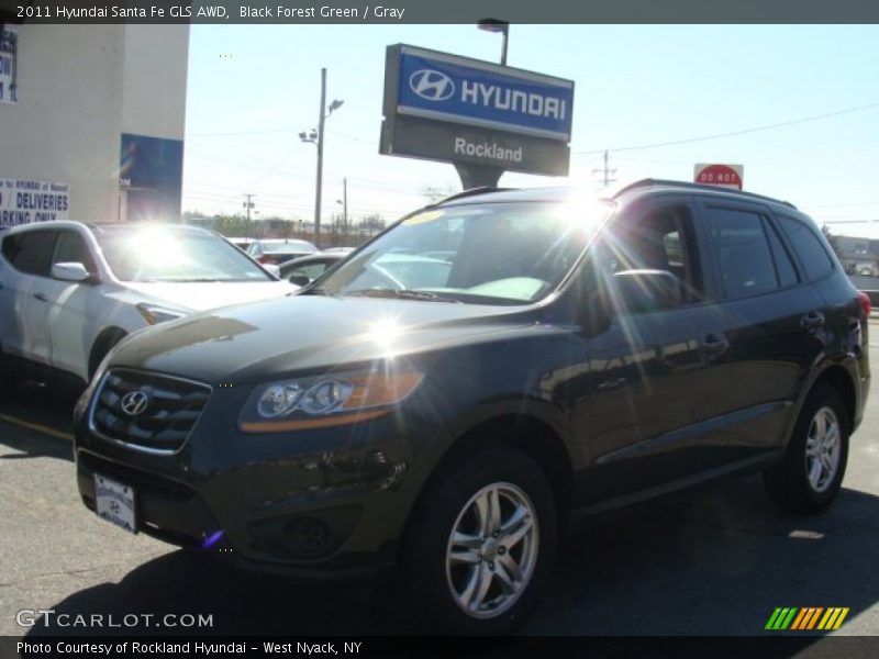 Black Forest Green / Gray 2011 Hyundai Santa Fe GLS AWD