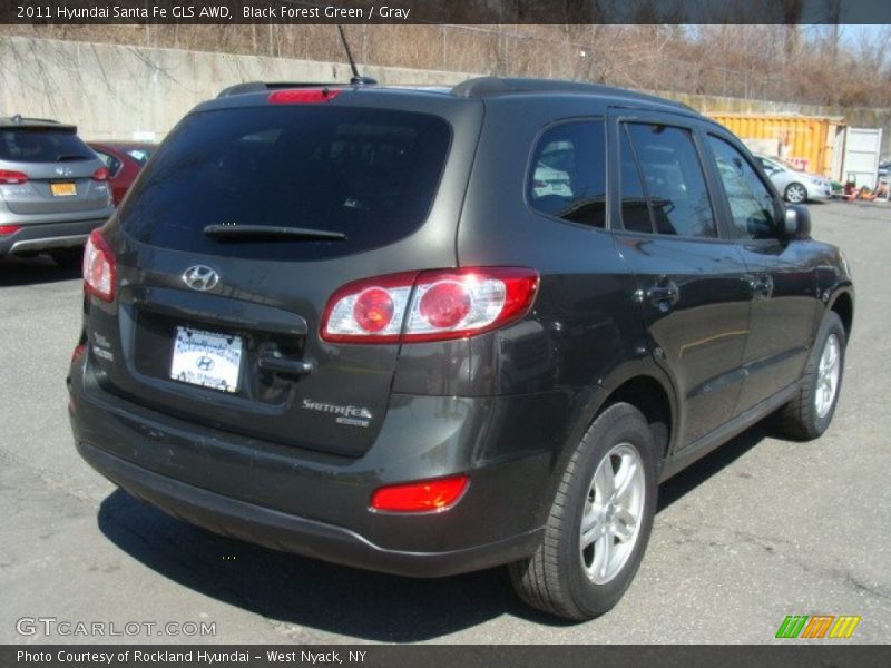 Black Forest Green / Gray 2011 Hyundai Santa Fe GLS AWD