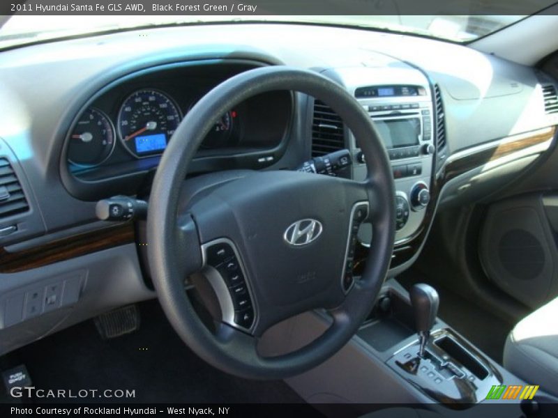 Black Forest Green / Gray 2011 Hyundai Santa Fe GLS AWD