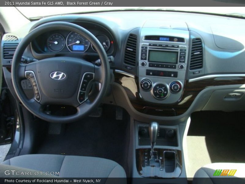 Black Forest Green / Gray 2011 Hyundai Santa Fe GLS AWD