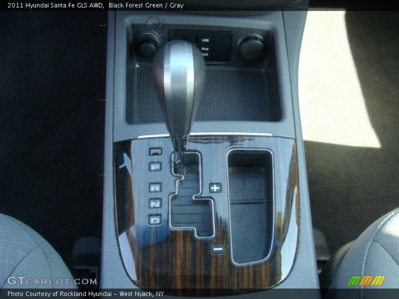 Black Forest Green / Gray 2011 Hyundai Santa Fe GLS AWD