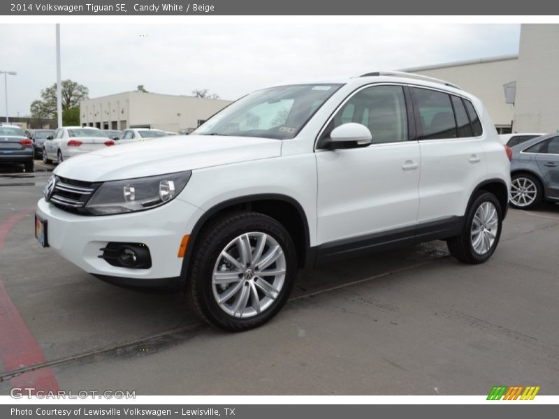 Candy White / Beige 2014 Volkswagen Tiguan SE