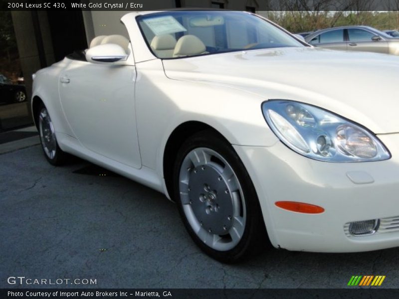 White Gold Crystal / Ecru 2004 Lexus SC 430