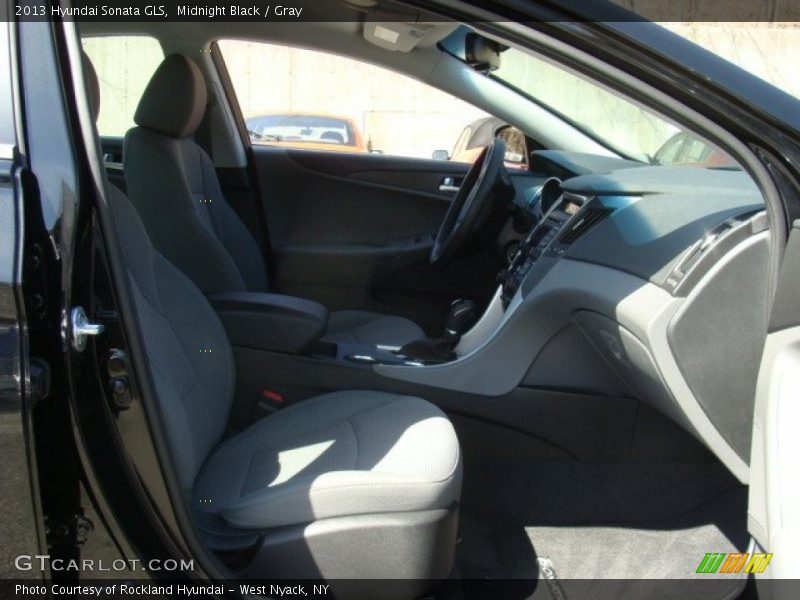 Midnight Black / Gray 2013 Hyundai Sonata GLS