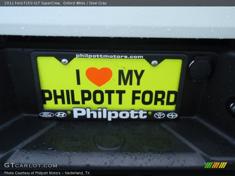 Oxford White / Steel Gray 2011 Ford F150 XLT SuperCrew