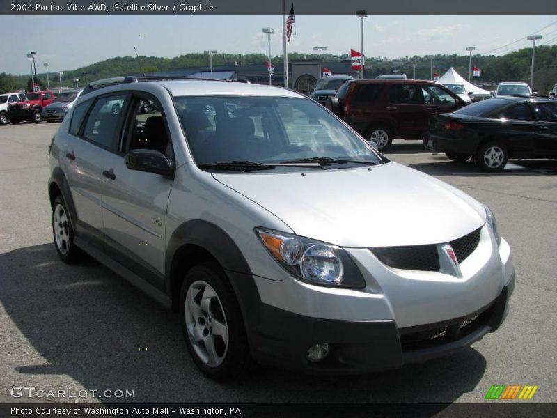 Satellite Silver / Graphite 2004 Pontiac Vibe AWD