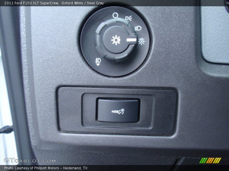 Oxford White / Steel Gray 2011 Ford F150 XLT SuperCrew