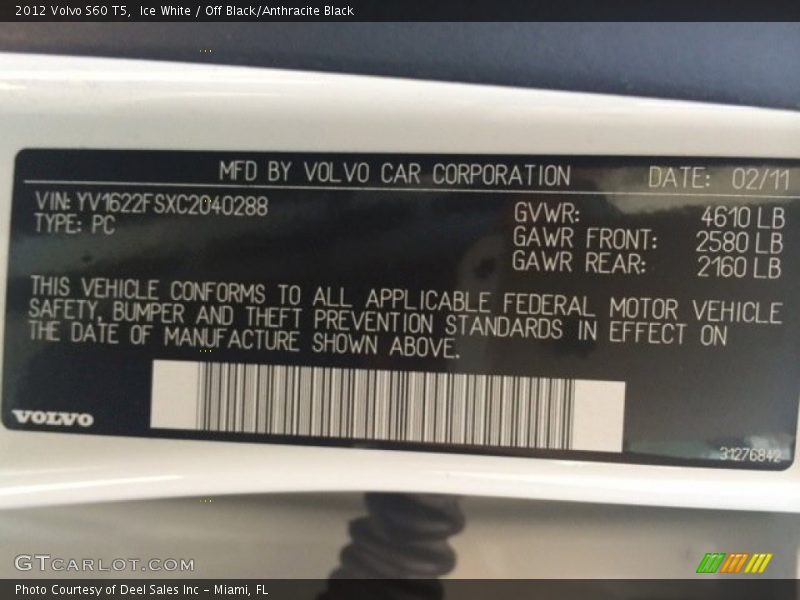 Ice White / Off Black/Anthracite Black 2012 Volvo S60 T5