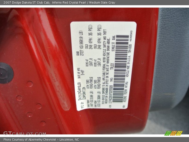 Inferno Red Crystal Pearl / Medium Slate Gray 2007 Dodge Dakota ST Club Cab