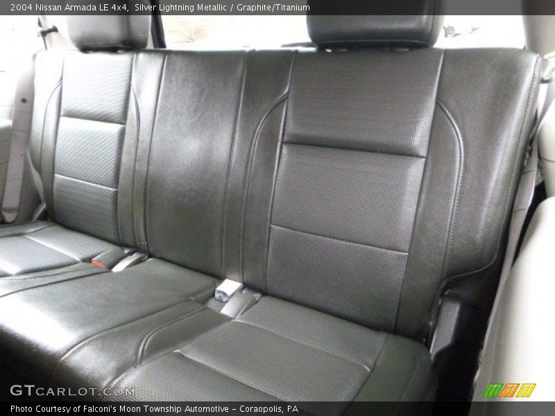 Silver Lightning Metallic / Graphite/Titanium 2004 Nissan Armada LE 4x4