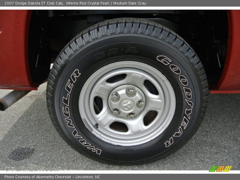 Inferno Red Crystal Pearl / Medium Slate Gray 2007 Dodge Dakota ST Club Cab