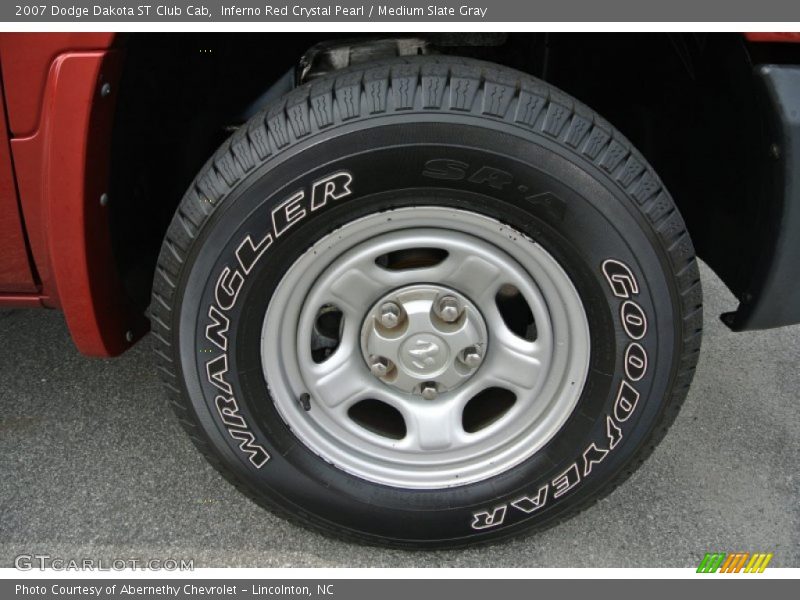 Inferno Red Crystal Pearl / Medium Slate Gray 2007 Dodge Dakota ST Club Cab