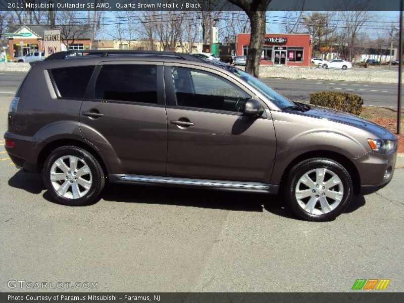 Quartz Brown Metallic / Black 2011 Mitsubishi Outlander SE AWD