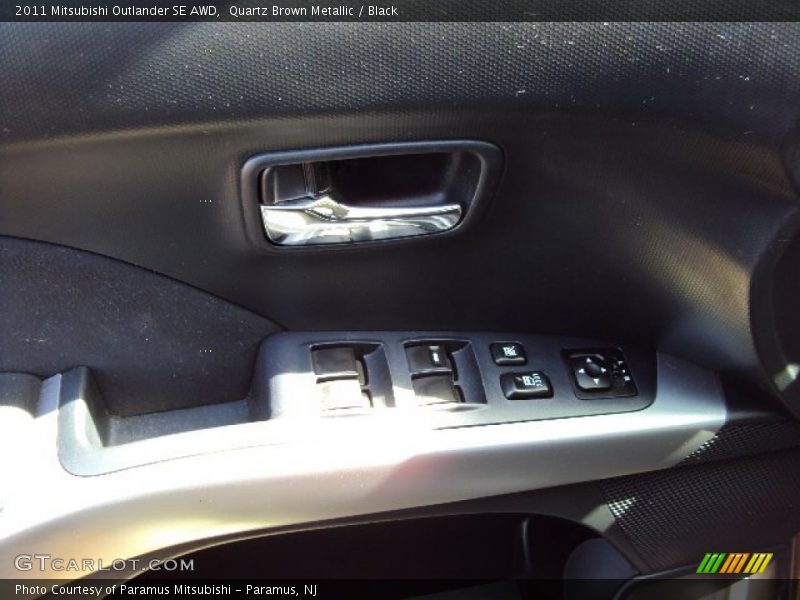 Quartz Brown Metallic / Black 2011 Mitsubishi Outlander SE AWD