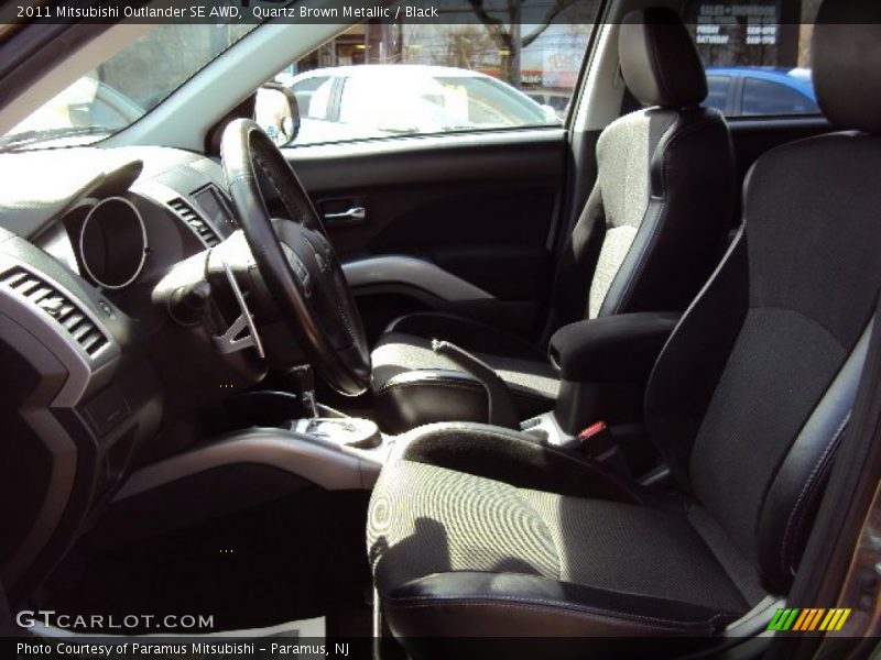Quartz Brown Metallic / Black 2011 Mitsubishi Outlander SE AWD