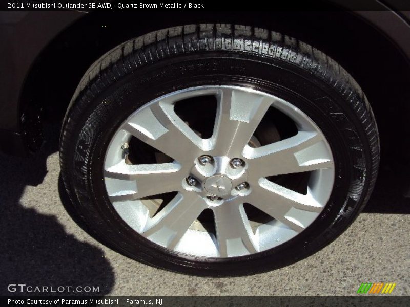 Quartz Brown Metallic / Black 2011 Mitsubishi Outlander SE AWD