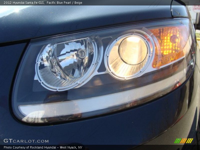 Pacific Blue Pearl / Beige 2012 Hyundai Santa Fe GLS