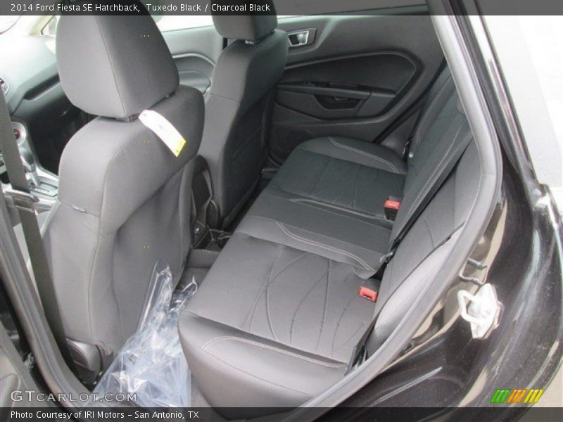 Tuxedo Black / Charcoal Black 2014 Ford Fiesta SE Hatchback