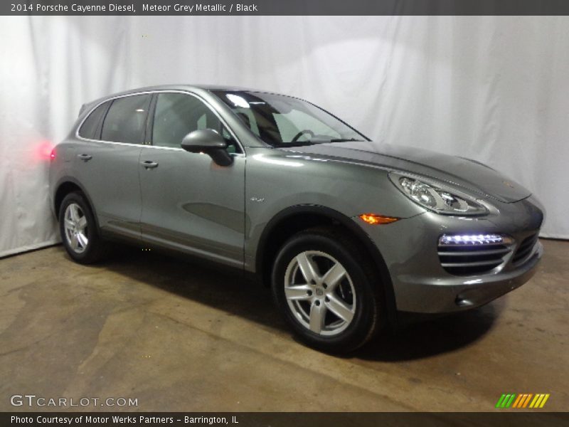 Meteor Grey Metallic / Black 2014 Porsche Cayenne Diesel