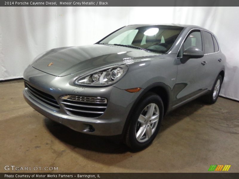 Meteor Grey Metallic / Black 2014 Porsche Cayenne Diesel