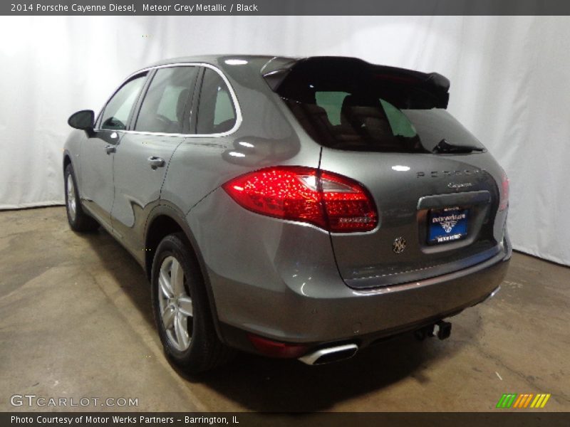 Meteor Grey Metallic / Black 2014 Porsche Cayenne Diesel