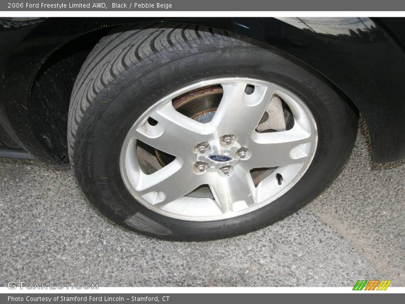 Black / Pebble Beige 2006 Ford Freestyle Limited AWD