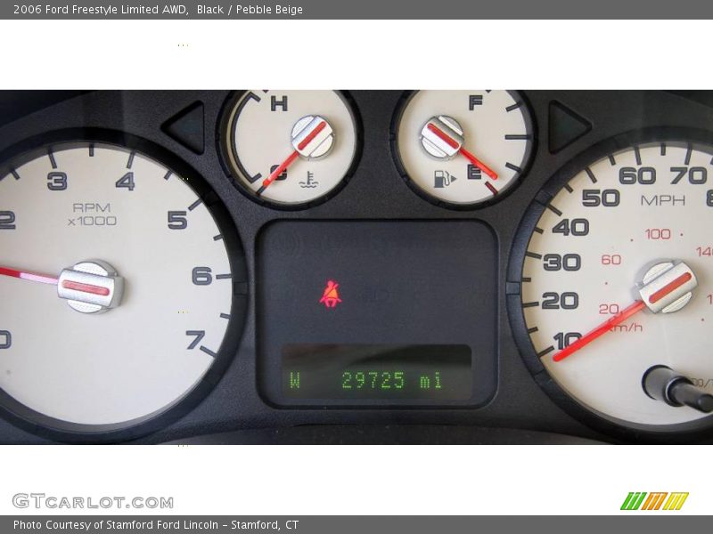 Black / Pebble Beige 2006 Ford Freestyle Limited AWD